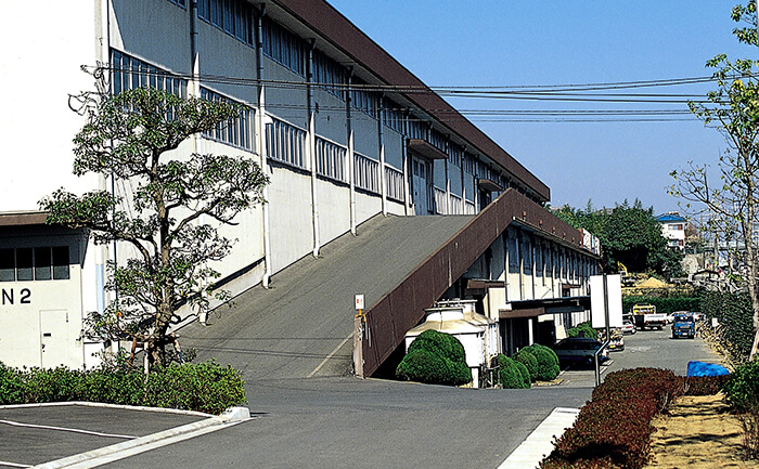 立体工場で用地を有効利用